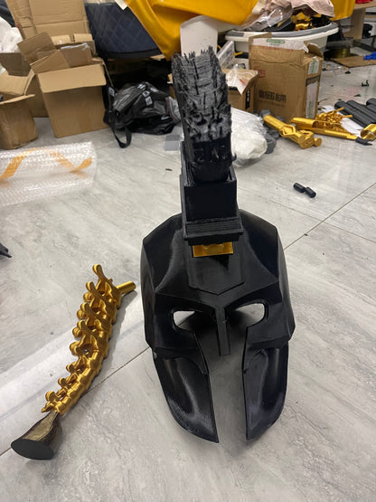 Agamemnon Greek Warrior Helmet — Wearable Corinthian Cosplay Mask with Black Crest and Gold Spine