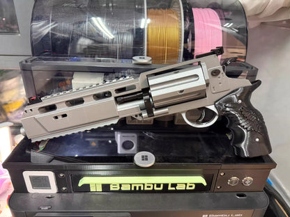 1:1 High-Caliber Revolver Prop | Rotating Cylinder Cosplay Replica