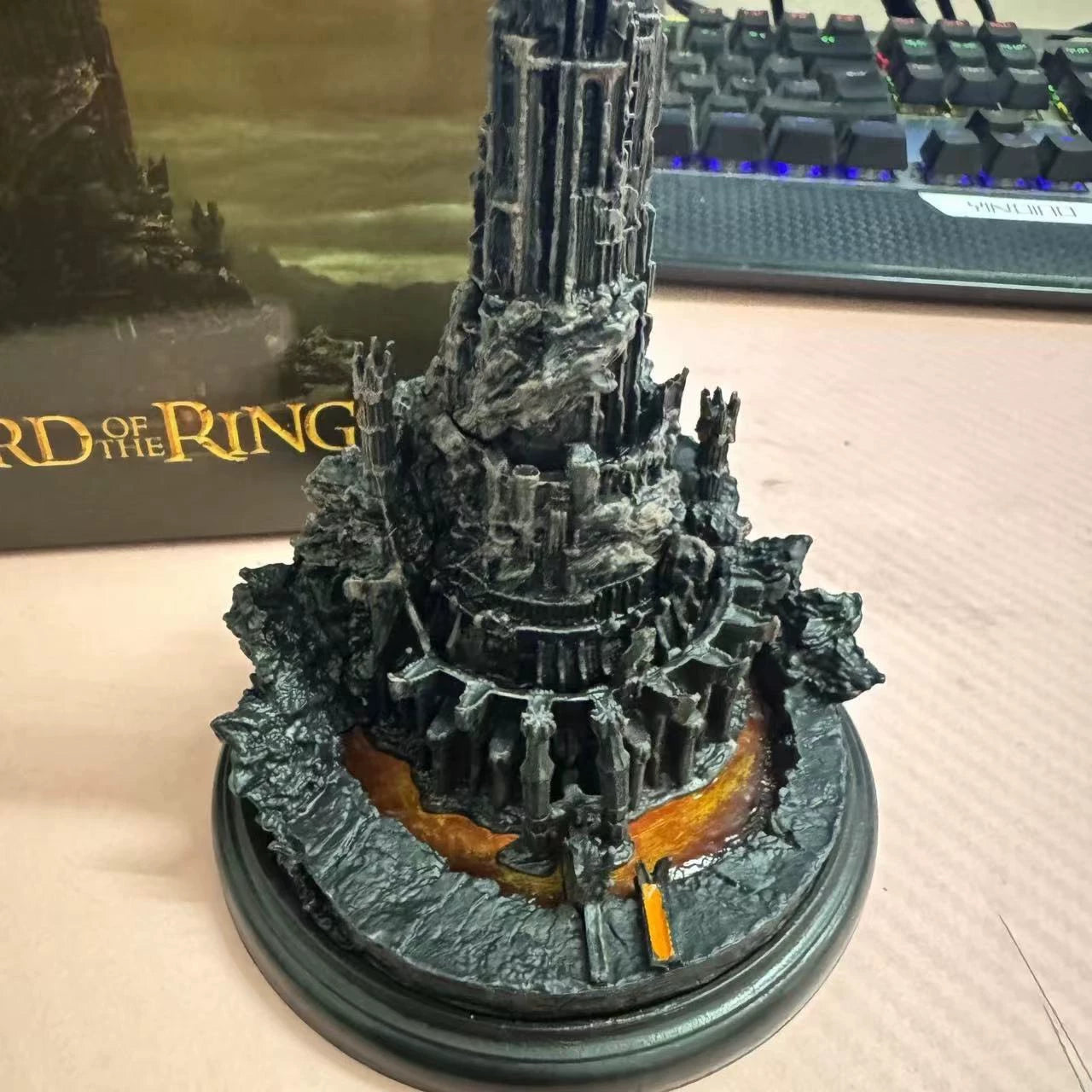 Eye of Sauron LED Dark Tower Statue | Lord of the Rings Diorama