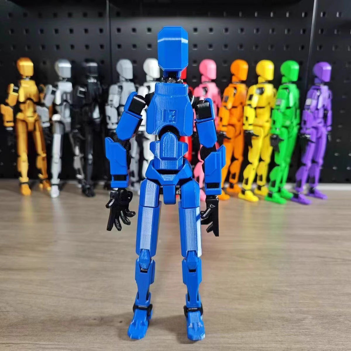 Dummy 13 desk toy poses