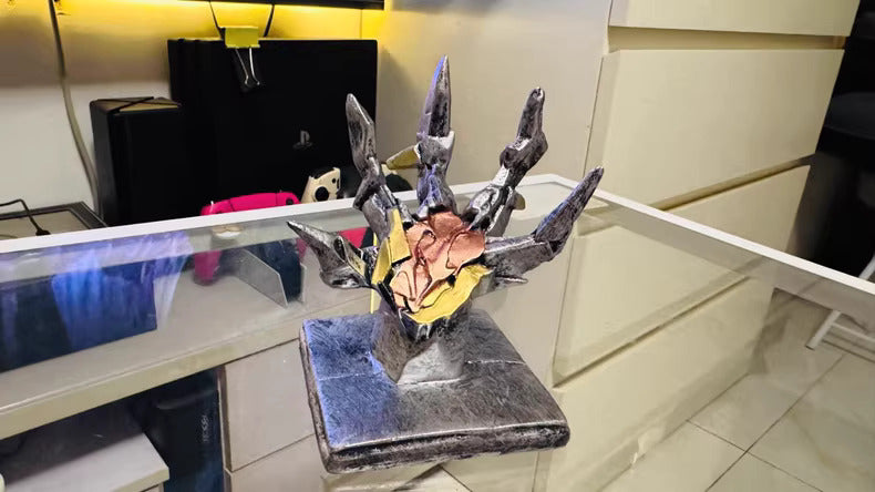 Death Stranding Chiral Crystal Phone Stand
