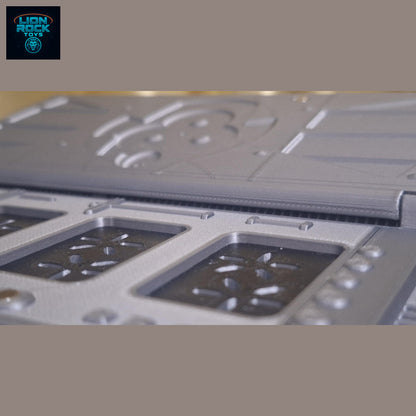 Predator Wrist Bomb Gauntlet — Self-Destruct Computer Cosplay Prop Replica