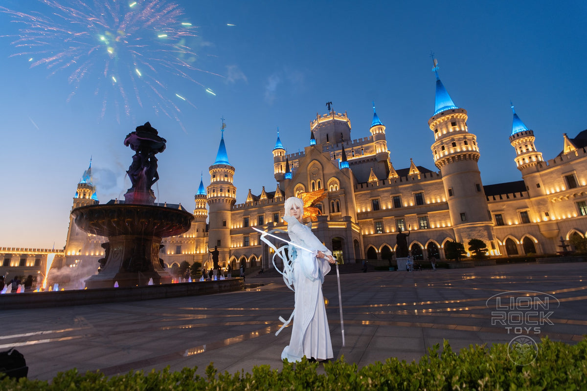 Ice kimono cosplay full length with fireworks