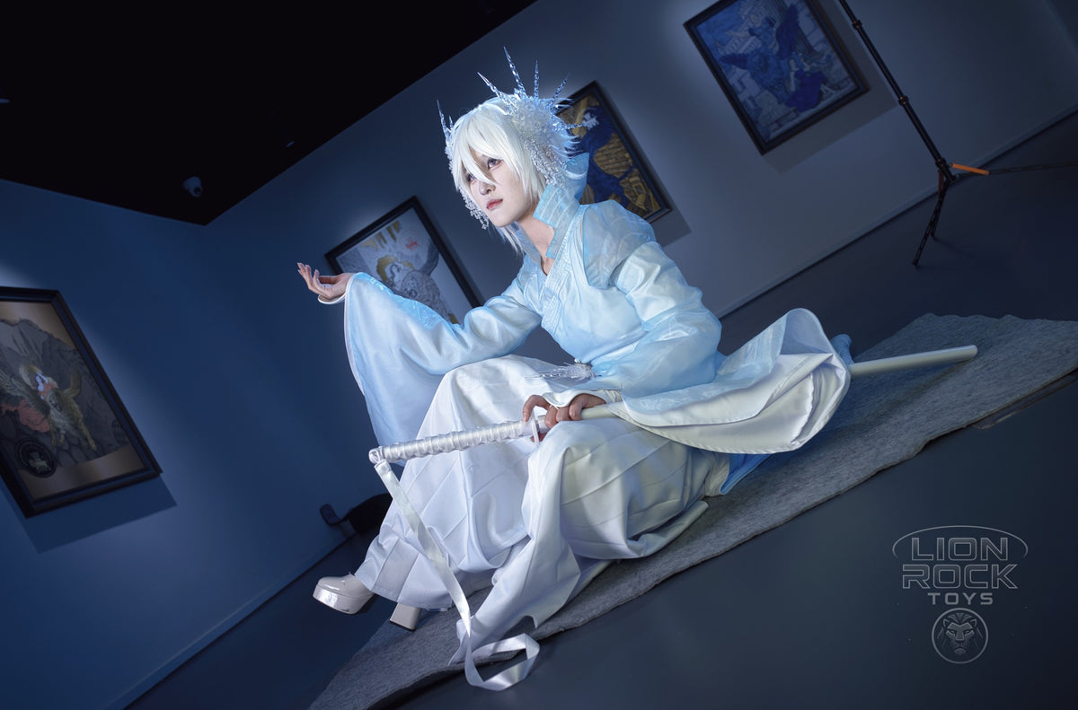 Ice kimono cosplay seated pose