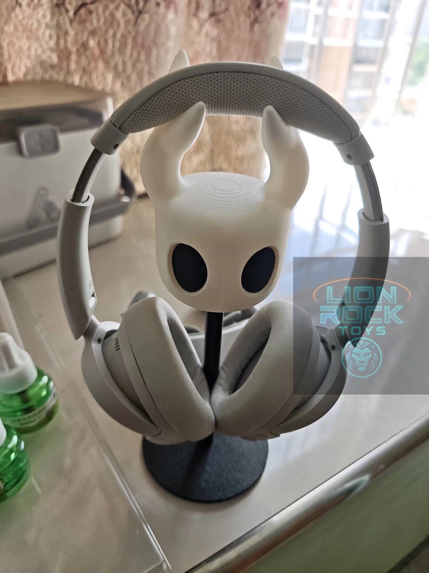 Hollow Knight Controller Stand, Headset Holder, Gamer Desk Decor