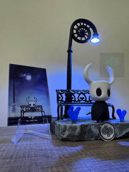 Hollow Knight Diorama | The Knight & Bench LED Lamp, Collector's Figurine