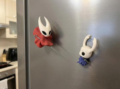 Hollow Knight Inspired Magnetic Figures - 3D Printed Hornet & The Knight Fridge Decor - Silksong Gamer Gift - Climbing Bug Hero Statues