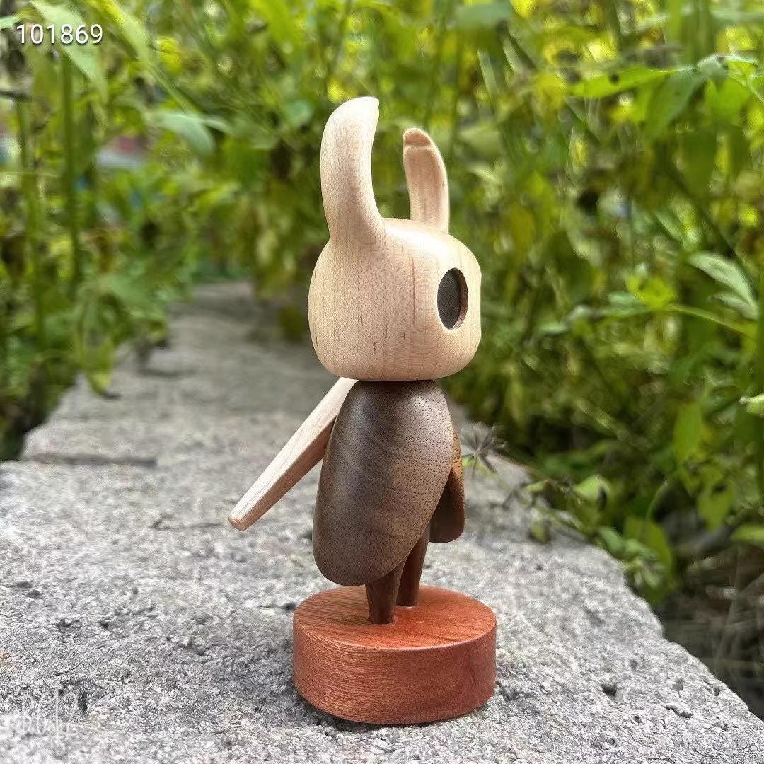 Hollow Knight Wooden Figurine - Handcrafted Hornet and Knight Wood Carving | Hallownest Indie Game Gamer Gift for Him