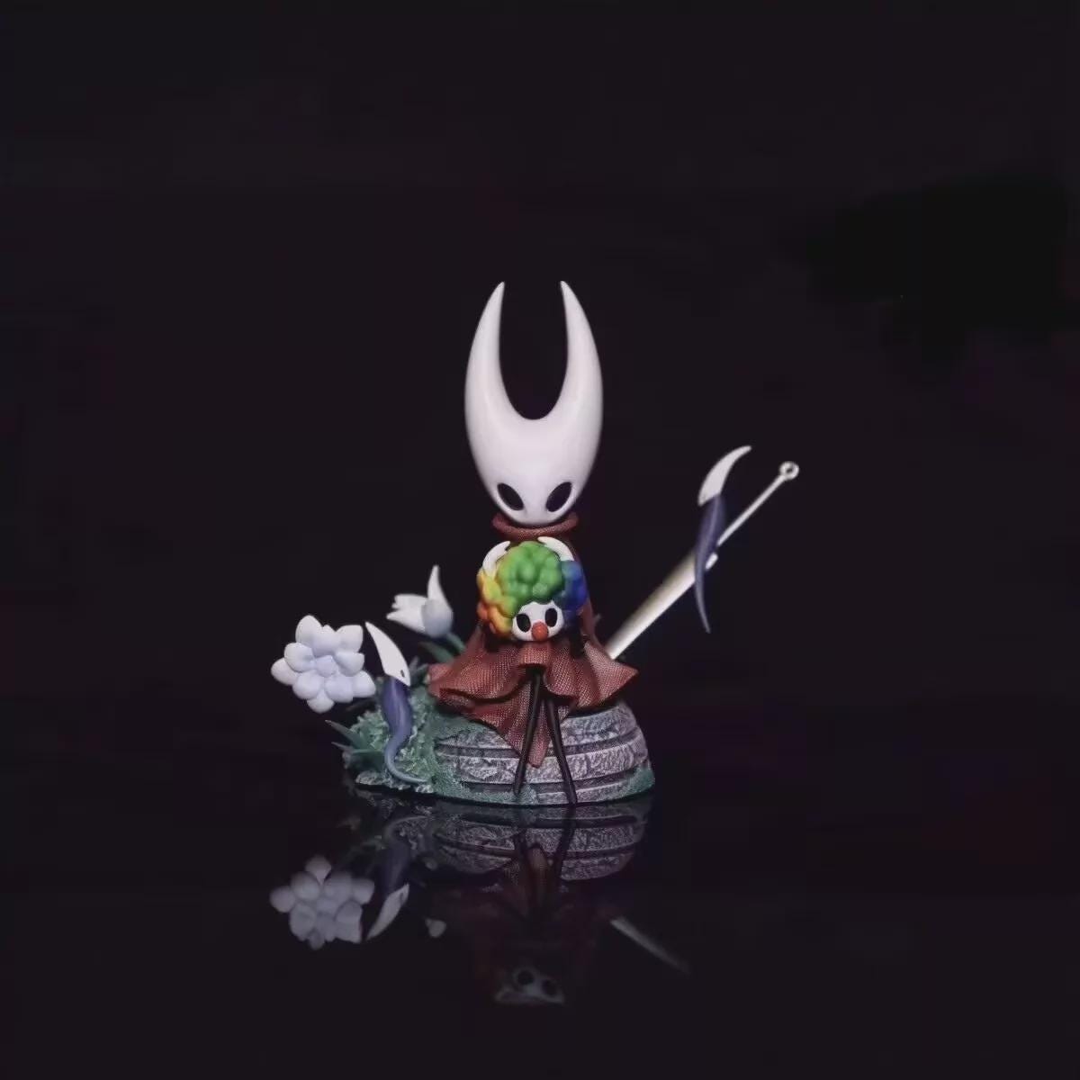 Hollow Knight Hornet Greenpath Diorama - 10cm Statue with Silksong Clown Mask | Silksong Waiting Gift Gamer Desk Decor