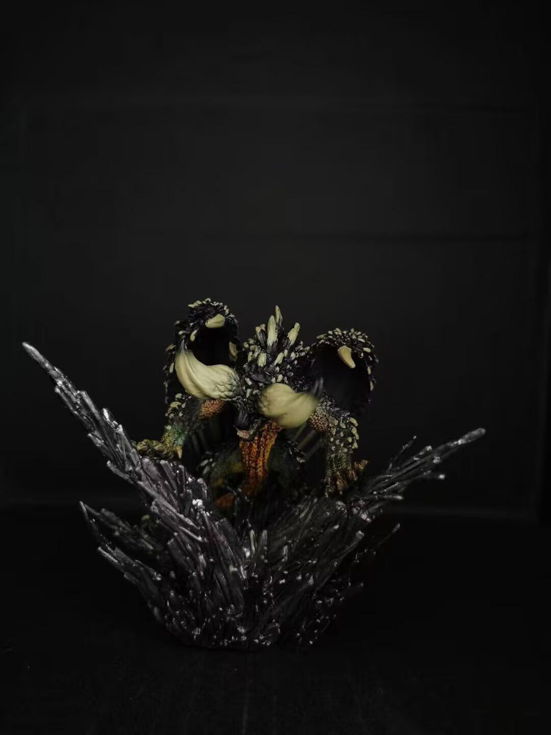 Hand-Painted Dragon Statue – 15cm Fantasy Wyvern Collectible Figure | Elden Ring Inspired Gamer Shelf Decor Gift for Him