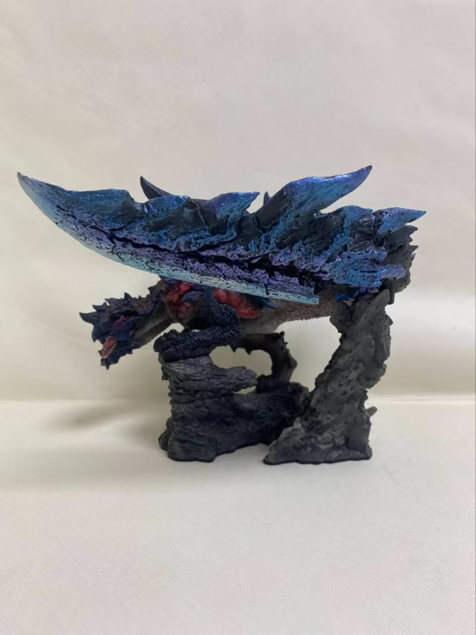 Hand-Painted Blade-Tailed Dragon Statue – Fire Wyvern Collectible Figure | Elden Ring Inspired Gamer Shelf Decor Gift
