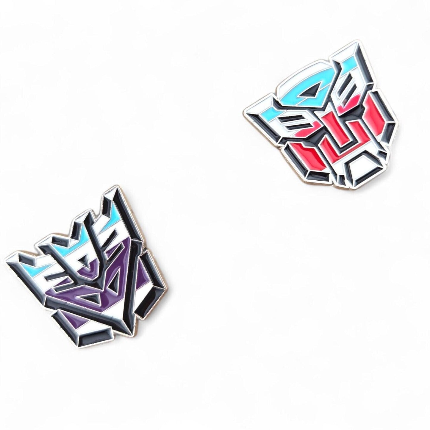 Tactical Robot Faction Pin Set (2 Pieces), Heroic & Villainous Insignia Enamel Badges, Cybertronian War Symbols, for Sci-Fi Fans, PINS ONLY