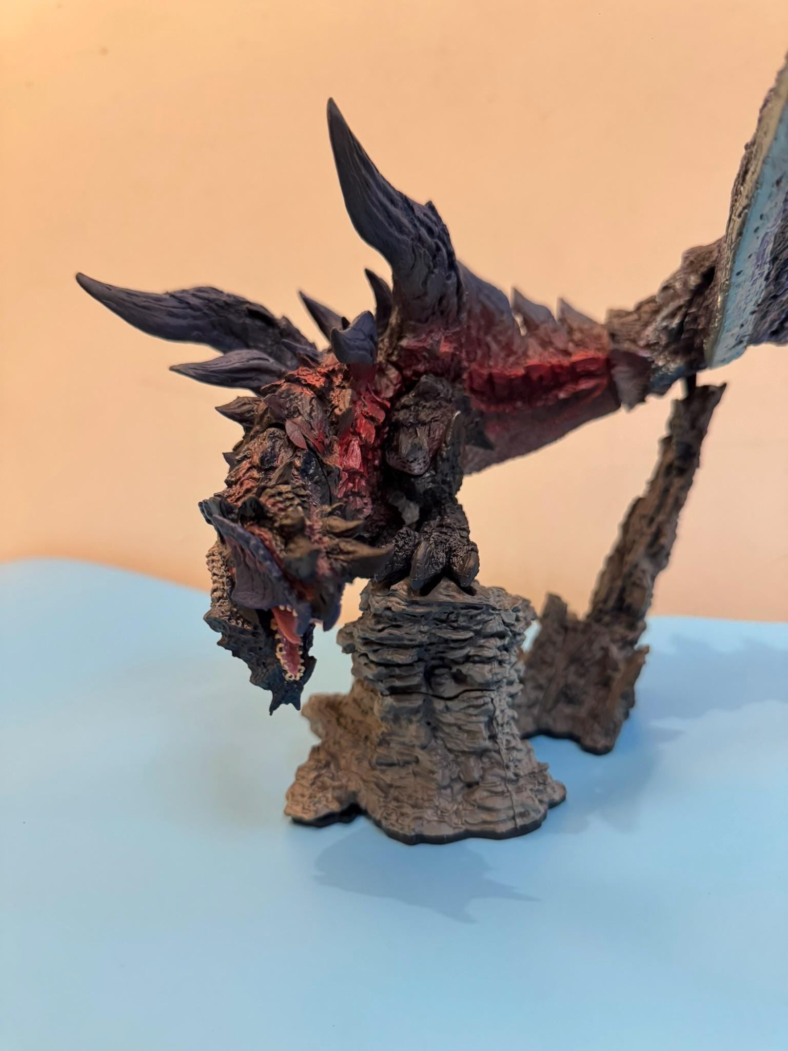 Hand-Painted Blade-Tailed Dragon Statue – Fire Wyvern Collectible Figure | Elden Ring Inspired Gamer Shelf Decor Gift