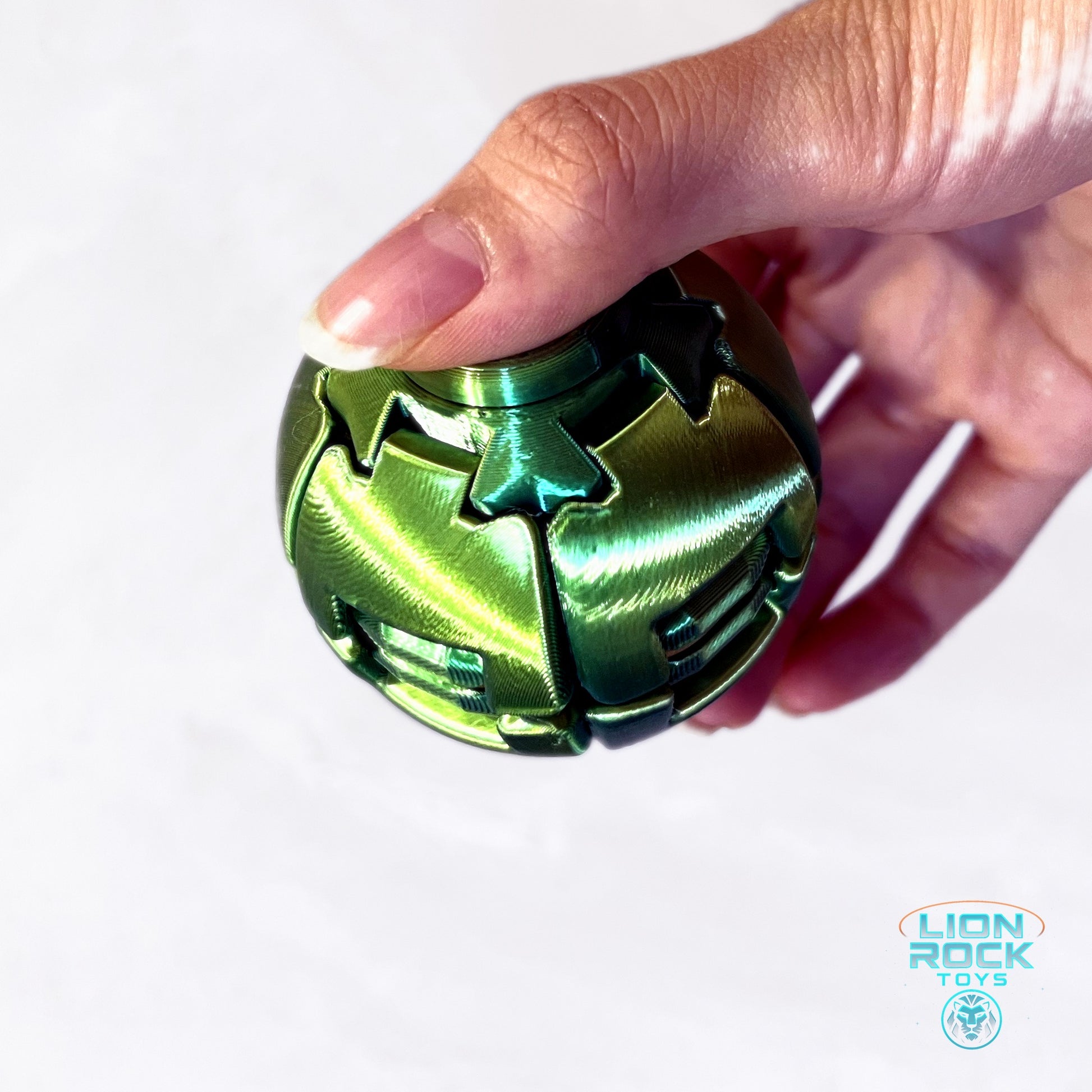 Gyro Zeppeli Steel Ball spinning fidget - JoJo Steel Ball Run 3D printed replica, green silk finish