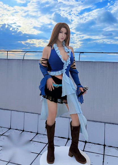 Songstress cosplay - full length front