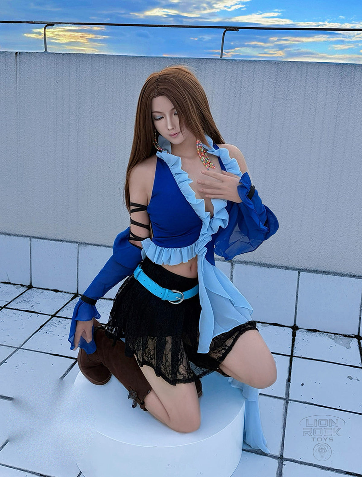 Songstress cosplay - seated pose